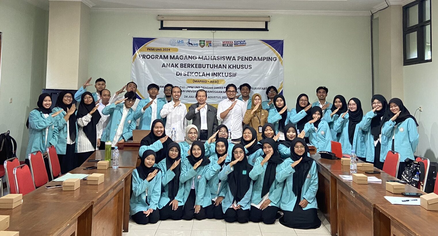 UNS Kampus Inklusif Bekali 32 Mahasiswa untuk Terjun ke Sekolah Inklusi melalui Program MAPING-AKSI 2024