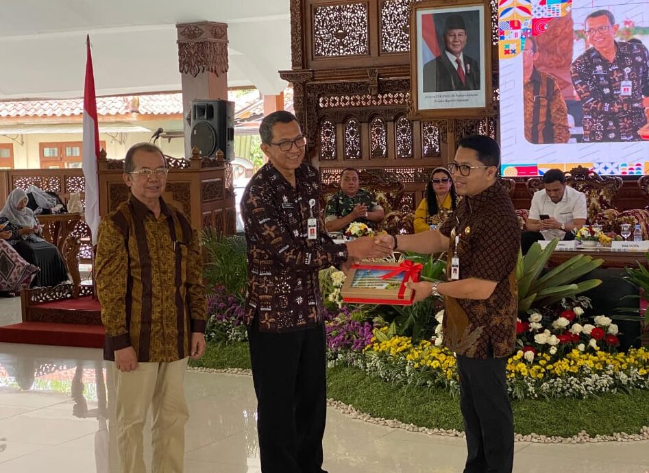 Kota Magelang Luncurkan Program “Berdikarikan Disabilitas” dalam Musrenbang RPJMD 2025–2029 PSD LPPM UNS Hadir sebagai Mitra Strategis Penguatan Roadmap Ketenagakerjaan Disabilitas