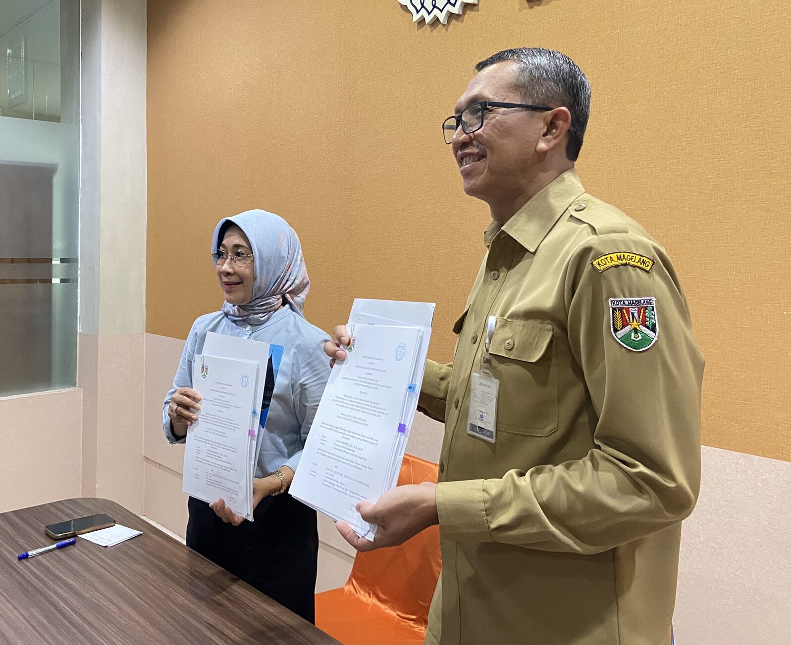 PSD LPPM UNS dan Disnaker Kota Magelang Tandatangani Kerjasama Penyusunan Roadmap Disabilitas Ketenagakerjaan 2025