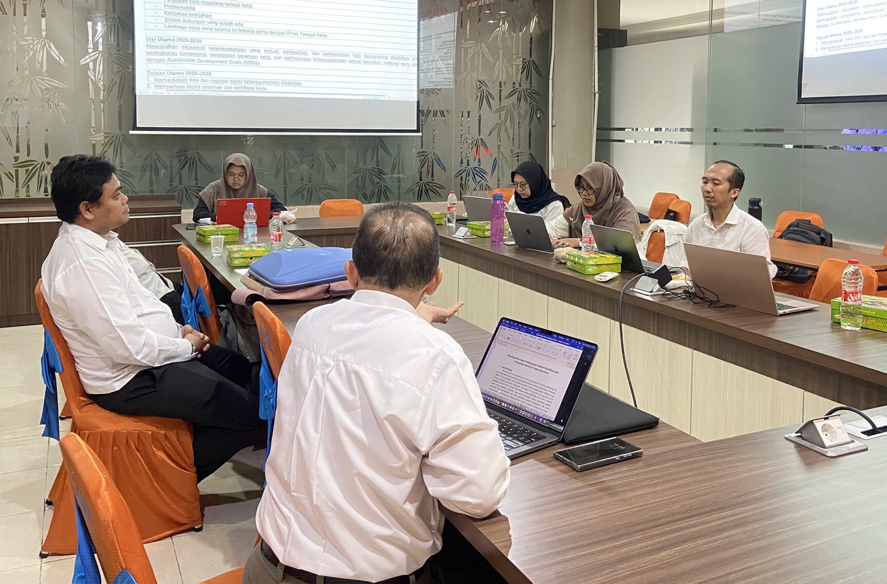 PSD LPPM UNS Gelar Rapat Koordinasi Awal Penyusunan Roadmap Disabilitas Ketenagakerjaan Kota Magelang