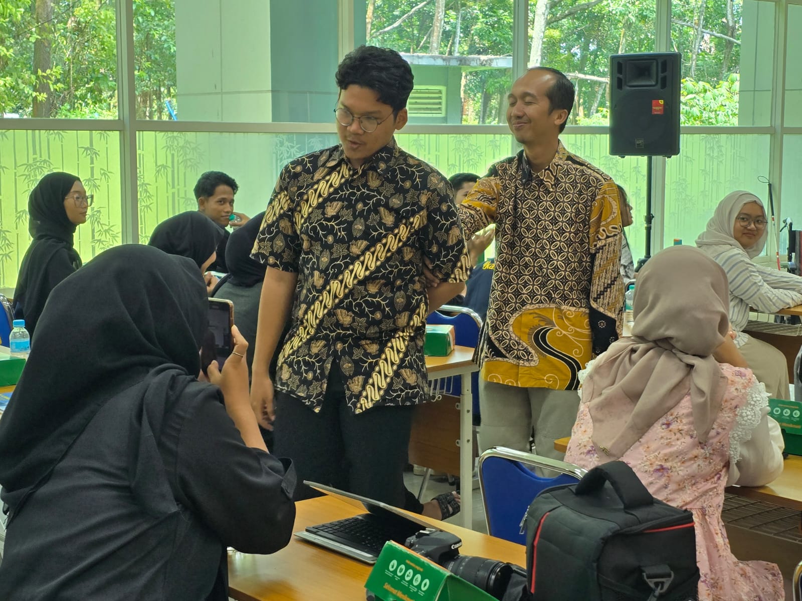 Pelatihan & Pembekalan Relawan ULD UNNES Hadirkan Narasumber dari PSD LPPM UNS